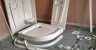 Установка и монтаж душевых кабин от 4115 руб. в Нягани - СантехДомНга